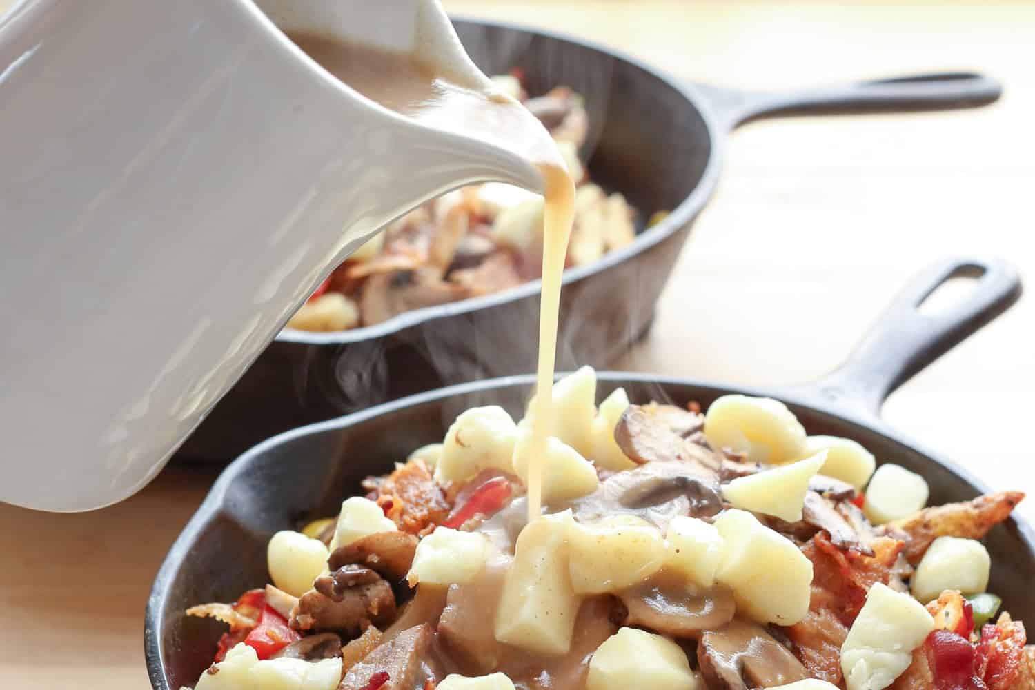 Perfect Brown Gravy {made without meat drippings}